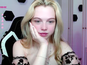 free nude cam girl small_blondee image #4203996