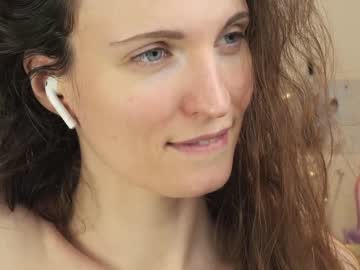 free nude cam girl yulladao image #4062152