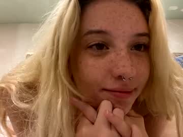 free nude cam girl lilly_babi_doll image #107678