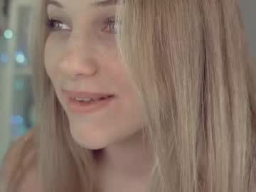 free nude cam girl mia_milagros image #1450473