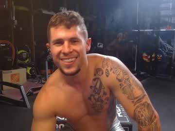free nude cam man browneyedmuscleboy32 image #5355828