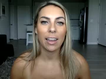 free nude cam girl ariannakartel image #2094710