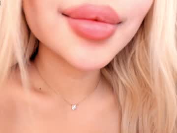 free nude cam girl bae_suz image #271153