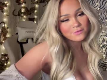free nude cam girl ari_02 image #5680996