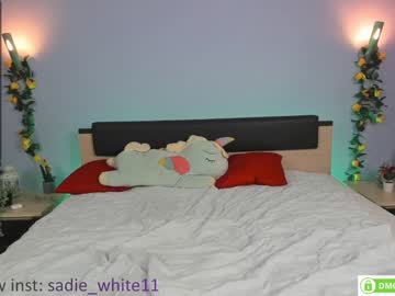 free nude cam girl foxhilary image #2407976