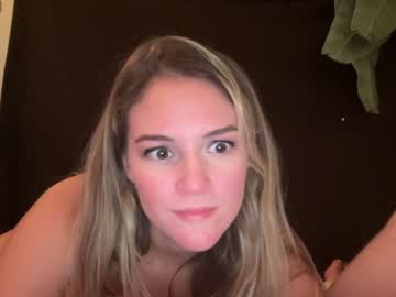 free nude cam girl bananascoconutz image #6382210