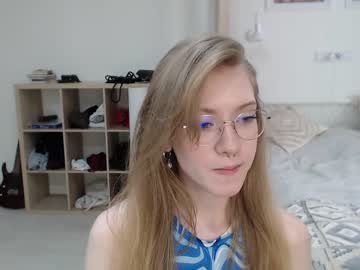 free nude cam girl scharmanta image #5265432