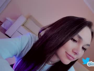free nude cam girl hollyextra image #3007410