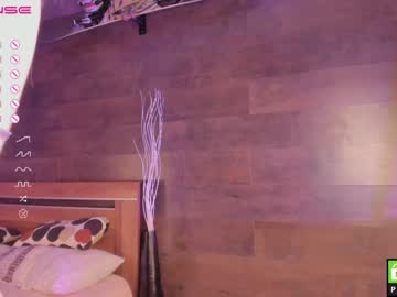 free nude cam girl yolandabertha image #3866024