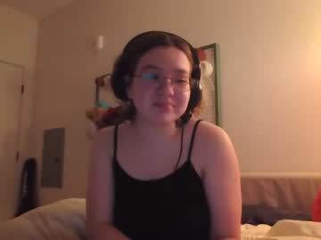 free nude cam girl ftarh18 image #4390222