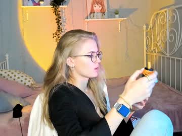 free nude cam girl linellali image #2464552
