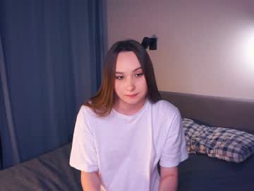 free nude cam girl esmaellett image #6918604
