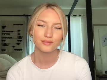 free nude cam girl thezabrina image #4365795