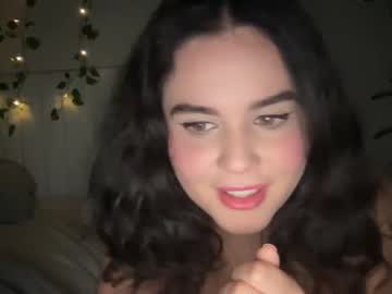 free nude cam girl gia_is_horny image #6368349