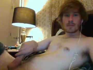 free nude cam man blondesurfer1994200 image #167548