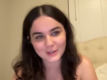 free nude cam girl gia_is_horny image #3354373