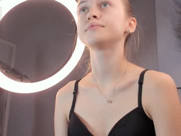 free nude cam girl darling_dreamer image #5228176
