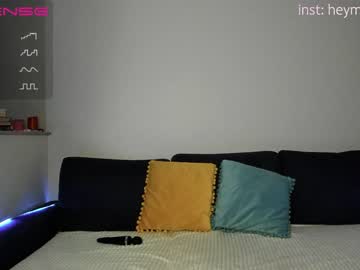 free nude cam girl heymamawolf_ image #2982436