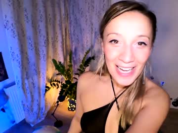 free nude cam girl juicyandthepussyblvd image #1522459