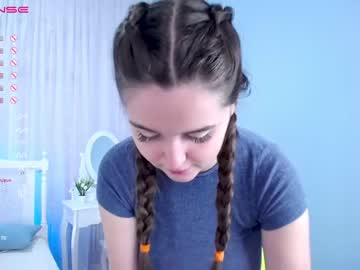 free nude cam girl emmika_ image #1042463
