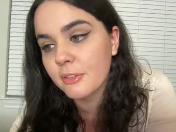 free nude cam girl gia_is_horny image #2399947
