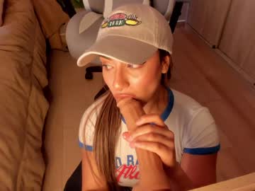 free nude cam girl bellaxxx_ image #3965118