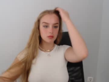 molly_wenis cosplay cam