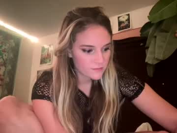 free nude cam girl bananascoconutz image #6303495