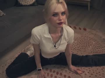 free nude cam girl audreycarvin image #6454714