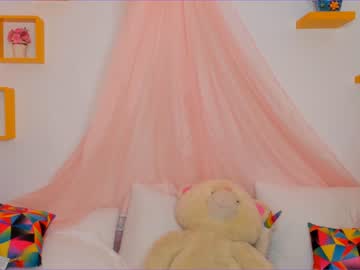 free nude cam girl carolineprise image #691347