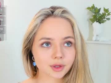 free nude cam girl molly__meow image #6862376