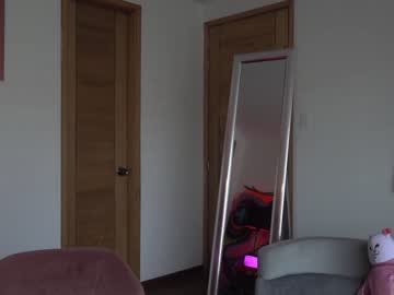 free nude cam girl beyllove_d image #1007654