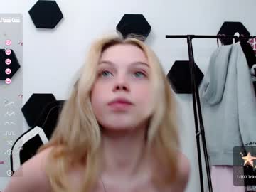 free nude cam girl small_blondee image #4298920