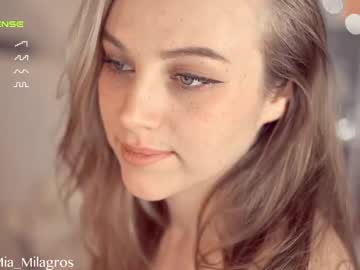 free nude cam girl mia_milagros image #5269248