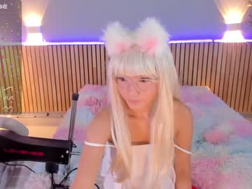 free nude cam girl little_effy18 image #6470459