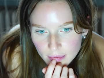 free nude cam girl ellaa91 image #2860637
