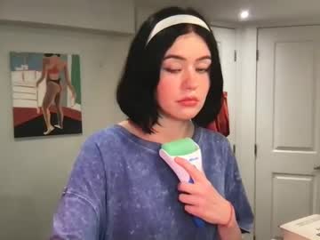 free nude cam girl littlesugarpea image #4996437