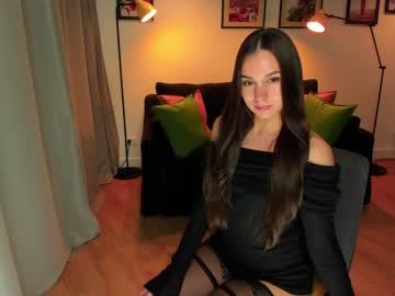 free nude cam girl intrigueeme image #6673523