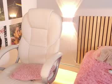 free nude cam girl little_effy18 image #4780939