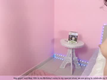 free nude cam girl little_effy18 image #1586415