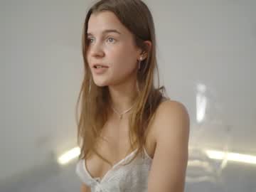 free nude cam girl eli_sun image #6141260