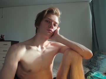 free nude cam man milkiwy image #366440