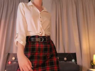 free nude cam girl aislyworld image #6435137