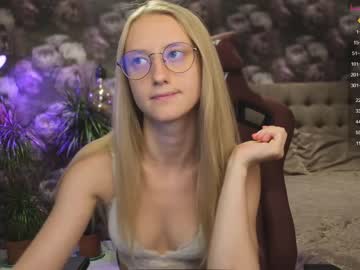 free nude cam girl angeellina image #2404340