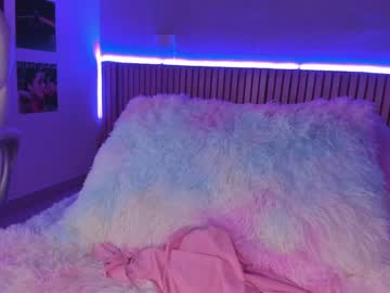 free nude cam girl little_effy18 image #6358850