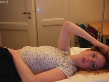 free nude cam girl ellaa91 image #6192390