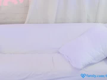 free nude cam girl eva_fashionista image #1852548