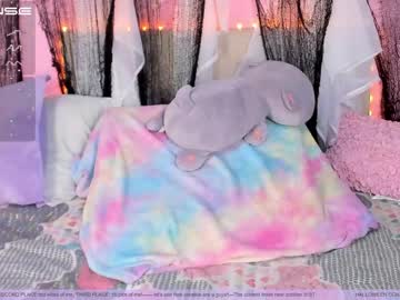 free nude cam girl little_effy18 image #2920424
