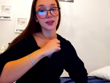free nude cam girl ellie_leen image #1421096