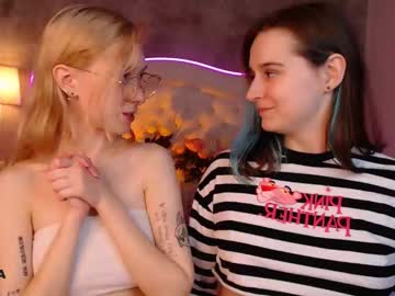 free nude cam girl julia_tina image #3106095